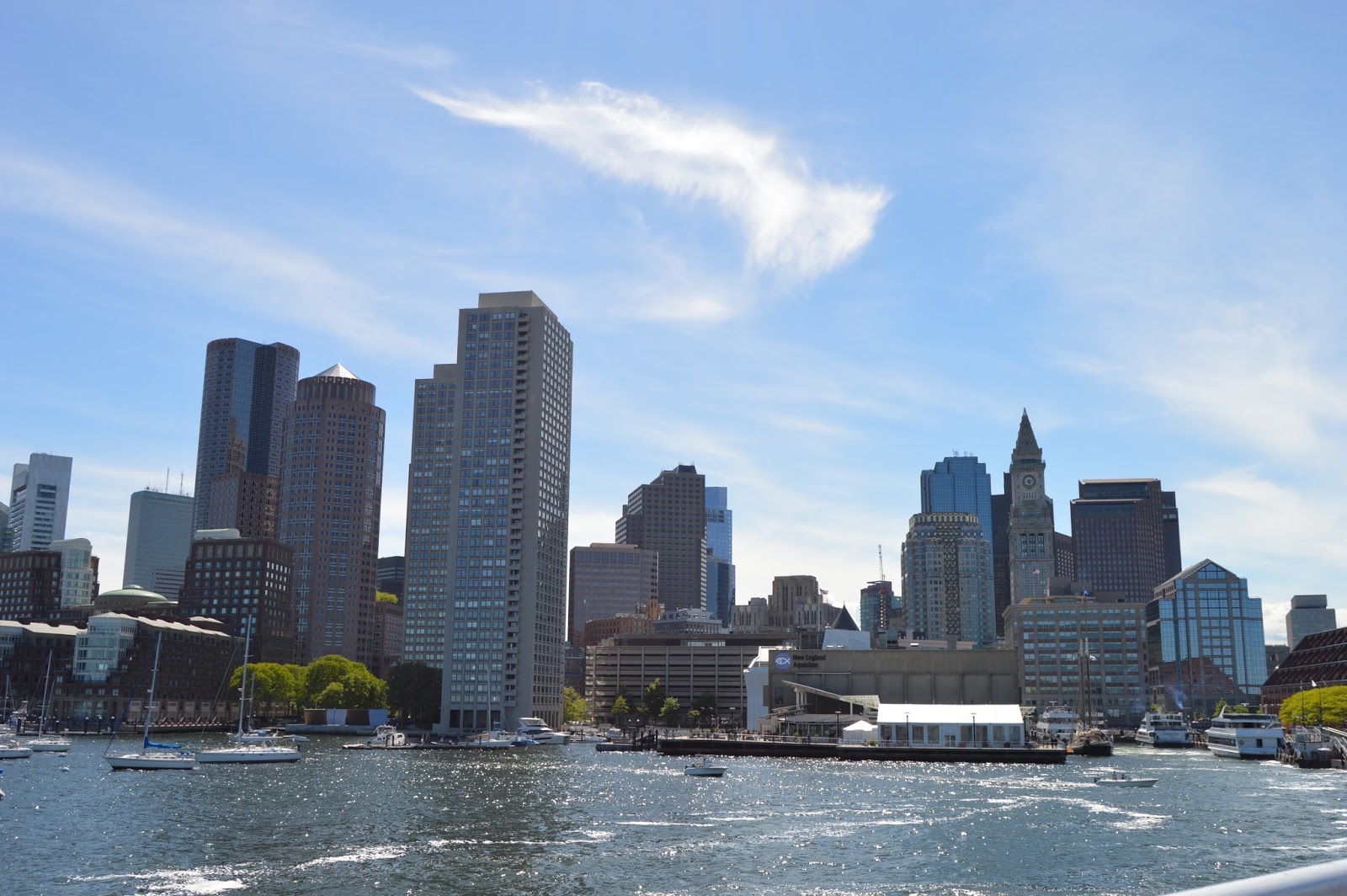 Restaurants & bars along boston harbor near the new year's eve fireworks. Historic Sightseeing Boston Harbor Cruise Martinis Bikinis