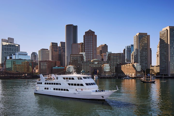 Exploring City Cruises Boston Rowes Wharf&nbsp;Package