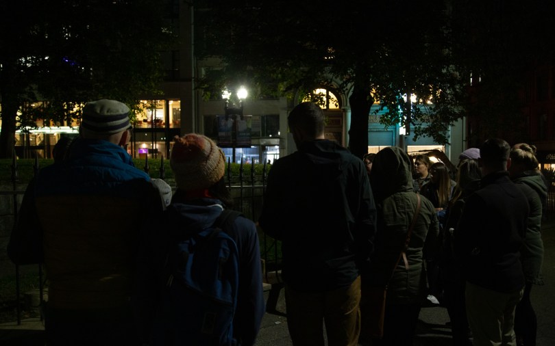 Hear the terrifying legend of. Walk On The Dark Side A Behind The Scenes Look At One Of Boston S Best Ghost Tours Boston University News Service