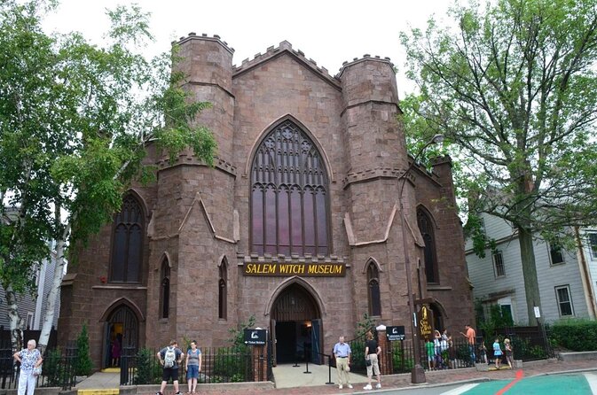Exploring Boston Witch Tours Package
